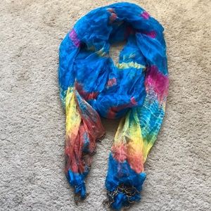 Tie dye scarf!
